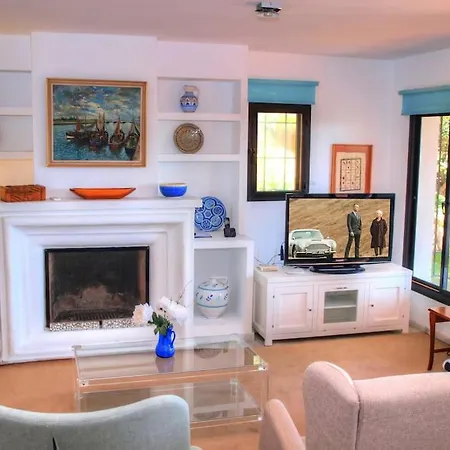וילה 4 Bed Private Pool Bermeja *