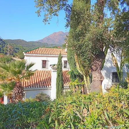 4 Bed Private Pool Bermeja וילה *
